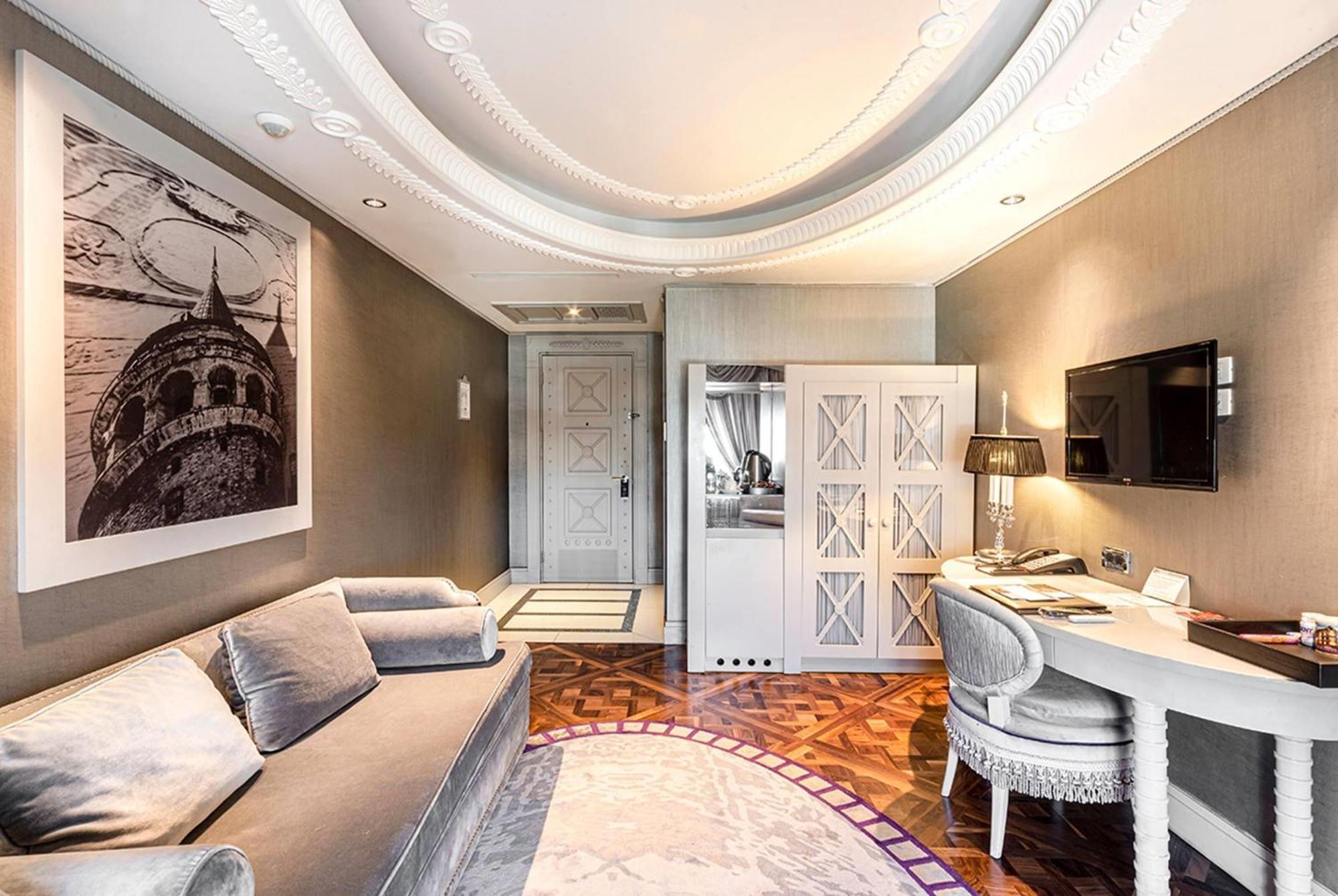 Wyndham Grand Istanbul Kalamis Marina Hotel — Bilder 2
